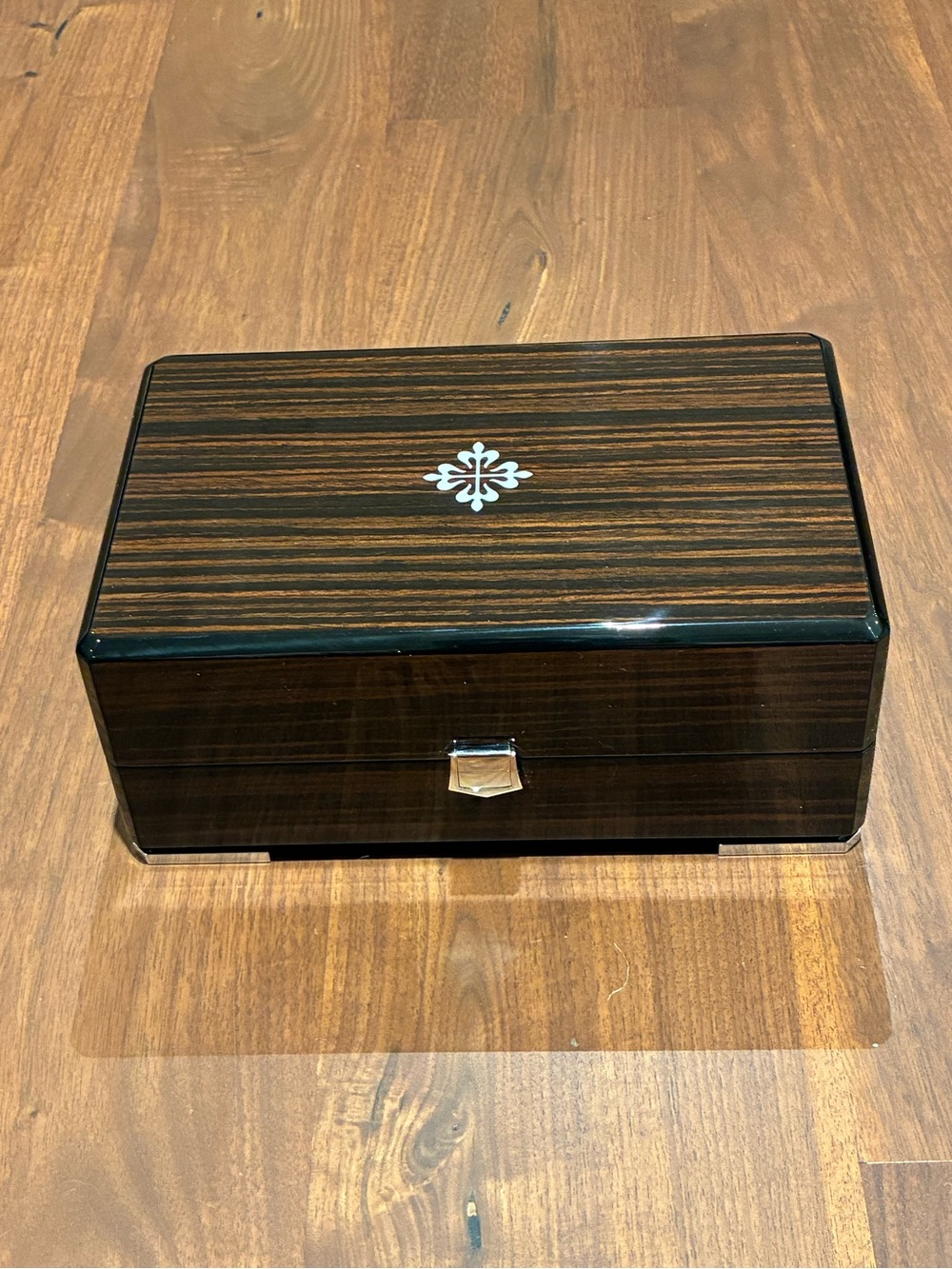 New Patek Philippe Wooden Watch Box